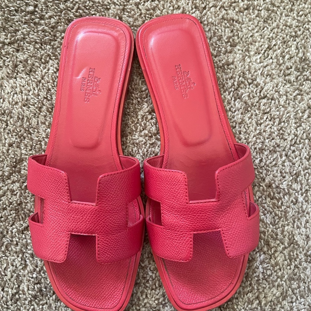 Hermes Red Sandals with H-Shaped Cutout Design